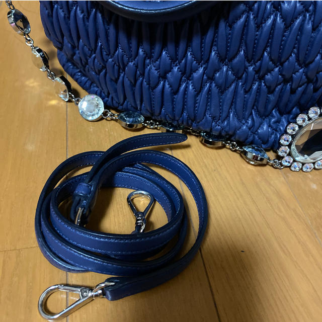 miumiuナッパクリスタル　レザーbag