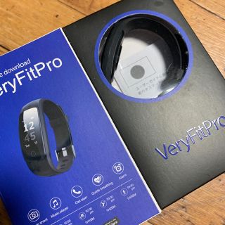 値下げ！VeryFitProスマートウオッチ黒ブラック(腕時計)