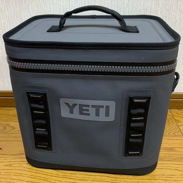 新品 未使用 YETI HOPPER FLIP 12 ソフトクーラー 日本未発売