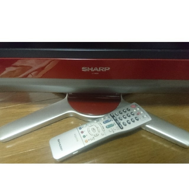 SHARP(シャープ)のアクオス26型・どちらか一台 ・ レグザ スマホ/家電/カメラのテレビ/映像機器(テレビ)の商品写真