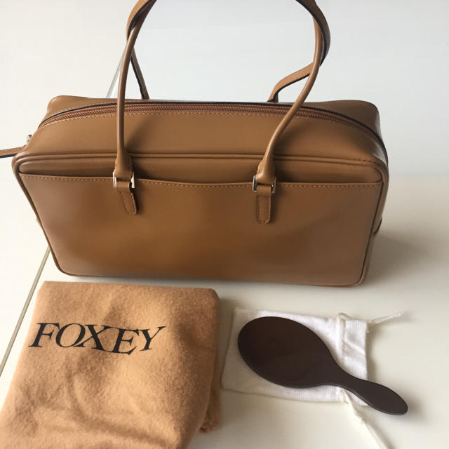 FOXEY(フォクシー)のちいゆなたん様専用‼️FOXEY  バッグ  Madison レディースのバッグ(ハンドバッグ)の商品写真