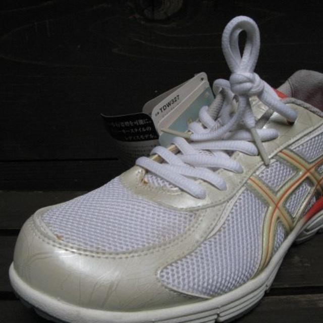 asics(アシックス)のasics　ウォーキングシューズ（新品） レディースの靴/シューズ(スニーカー)の商品写真