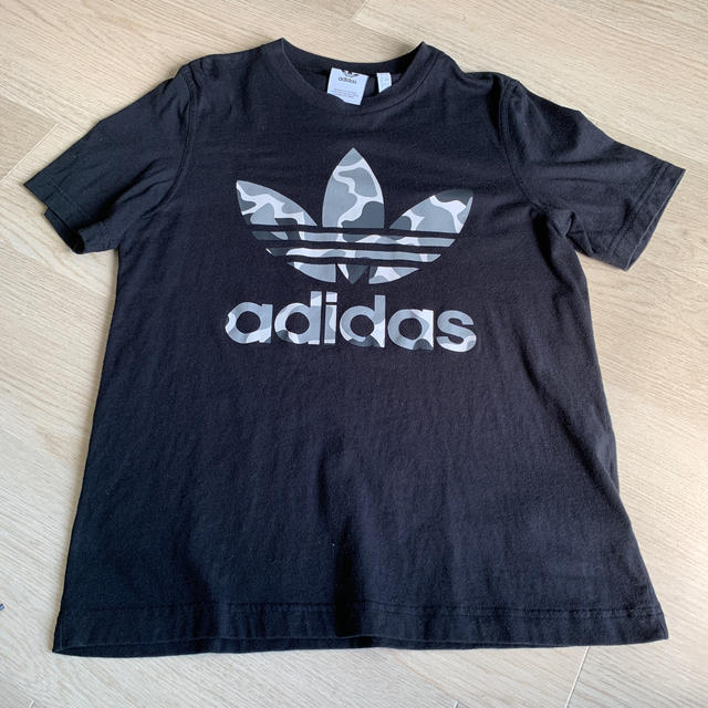 adidas(アディダス)のadidas Ｔシャツ メンズのトップス(Tシャツ/カットソー(半袖/袖なし))の商品写真