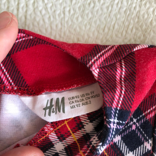 NEXT(ネクスト)のちい様専用☆美品☆H&M 女の子 チェックワンピース 90cm 子供服 キッズ/ベビー/マタニティのキッズ服女の子用(90cm~)(ワンピース)の商品写真