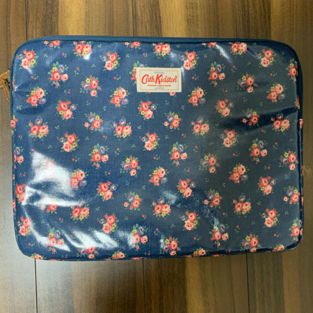 Cath Kidston(キャスキッドソン)のCath Kidson  キャスキッドソン パソコンケース スマホ/家電/カメラのPC/タブレット(その他)の商品写真