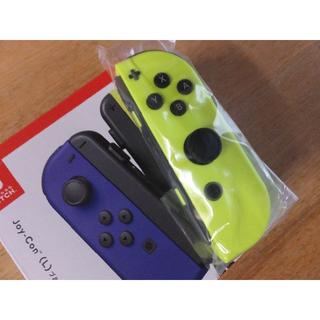 Nintendo Switch - 未使用 Joy-Con (R)ネオンイエロー Joy-conストラップ黒 右の通販｜ラクマ