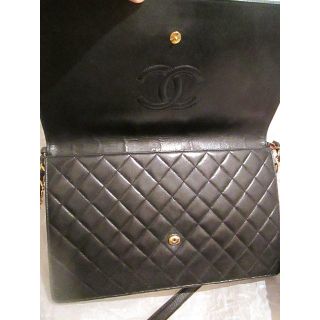 CHANEL - 極美品 正規 CHANEL シャネル 黒ラム斜め掛け30ｃｍデカ ...