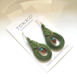 みょうが結びピアス　グリーン(ピアス)