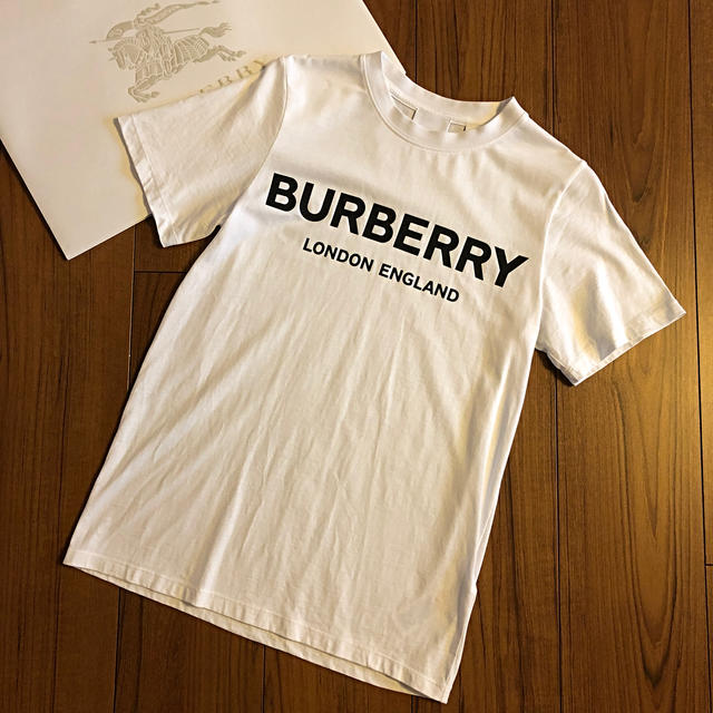 BURBERRY(バーバリー)のバーバリー Tシャツ S レディースのトップス(Tシャツ(半袖/袖なし))の商品写真