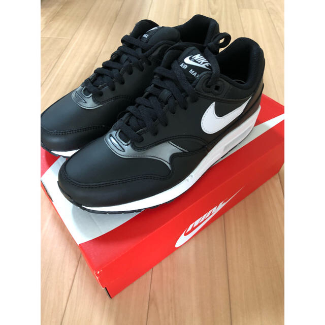 NIKE AIR MAX 1レディース