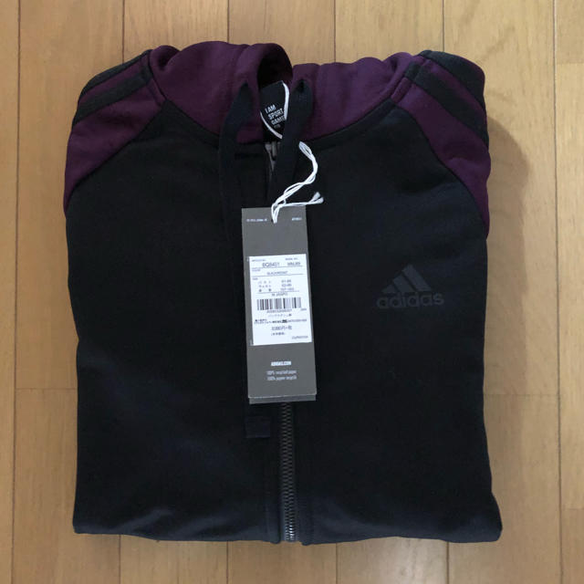 adidas(アディダス)の新品！アディダス【adidas】レディスパーカー Sサイズ 8,990円の商品 レディースのトップス(パーカー)の商品写真