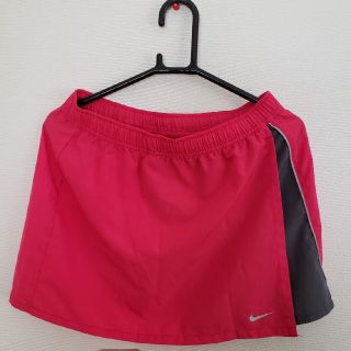 ナイキ(NIKE)のNIKE　ランニング　スカート　size　L(ウェア)