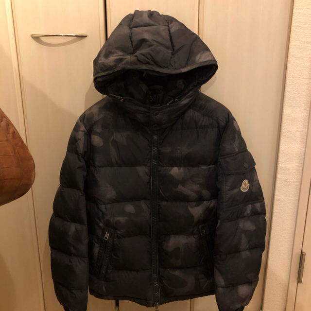 専用　Moncler(モンクレール ) メンズダウン　確実正規品