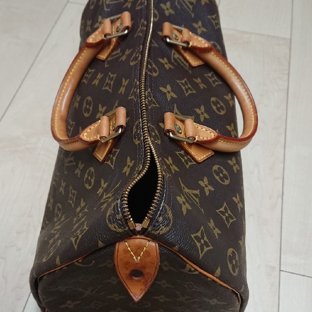 LOUIS VUITTON(ルイヴィトン)のルイヴィトン モノグラムスピーディー レディースのバッグ(ハンドバッグ)の商品写真