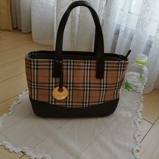 バーバリー(BURBERRY)のバーバリー　ハンドバッグ(ハンドバッグ)