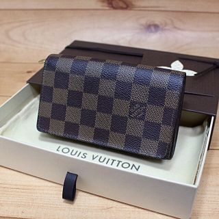 ルイヴィトン(LOUIS VUITTON)の正規品【新型・なかなか綺麗】LOUIS VUITTON L字 折り財布 (財布)