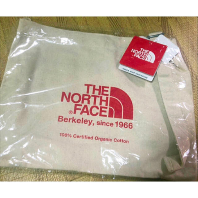 THE NORTH FACE(ザノースフェイス)のノースフェイス ミゼットバッグ NM81765 レッド レディースのバッグ(ショルダーバッグ)の商品写真