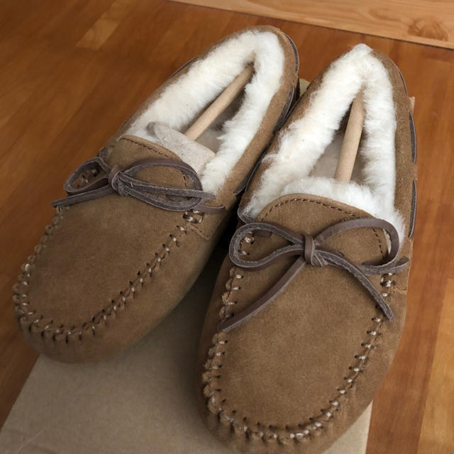 UGG(アグ)のじゅん様専用　UGG子ども用フラットシューズ キッズ/ベビー/マタニティのキッズ靴/シューズ(15cm~)(その他)の商品写真