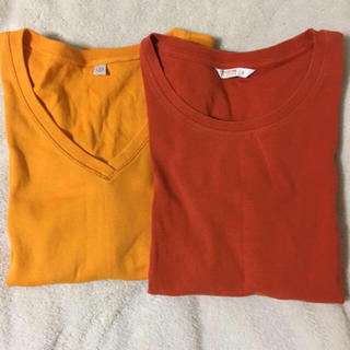 ユニクロ(UNIQLO)のユニクロ オレンジ系２枚セット Ｓ(Tシャツ(長袖/七分))
