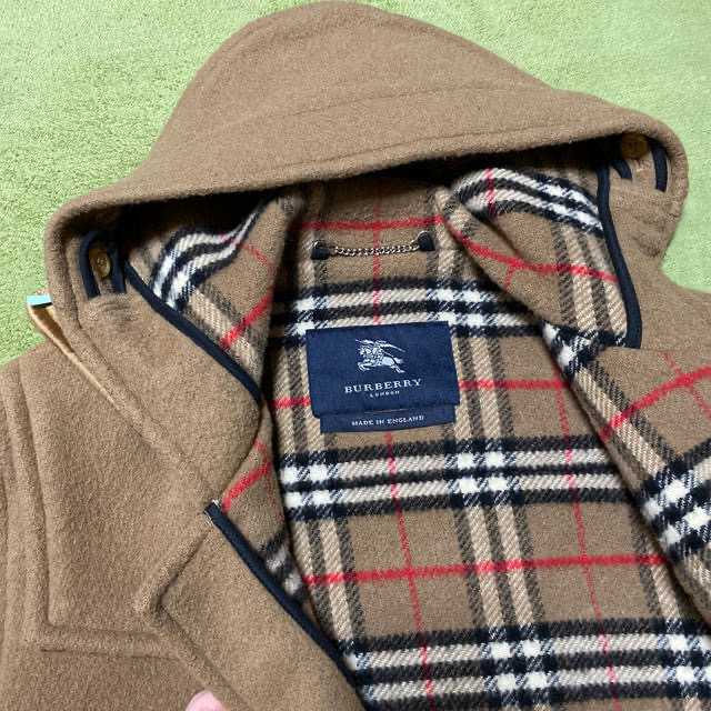 BURBERRY(バーバリー)のバーバリー　ダッフルコート レディースのジャケット/アウター(ダッフルコート)の商品写真