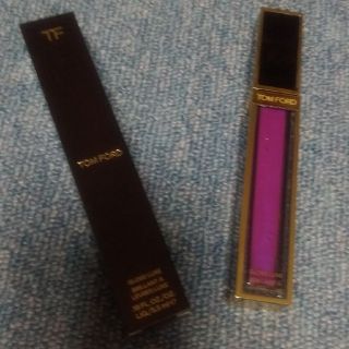 トムフォード(TOM FORD)の新品未使用★トムフォード★新宿伊勢丹限定色グロスリュクス#16イモーテル(リップグロス)