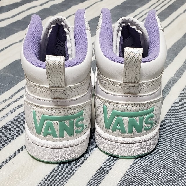 VANS(ヴァンズ)のVANS☆17cm☆スニーカー キッズ/ベビー/マタニティのキッズ靴/シューズ(15cm~)(スニーカー)の商品写真