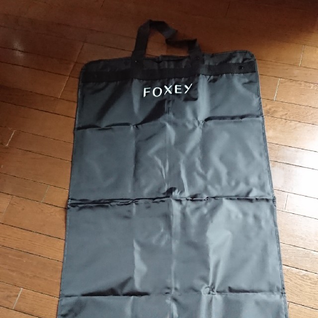 FOXEY(フォクシー)のFOXEY ガーメントケース、スーツカバー レディースのレディース その他(その他)の商品写真