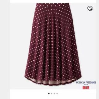 ユニクロ(UNIQLO)のUNIQLO ♡ レーヨン フレア ドット スカート(ひざ丈スカート)