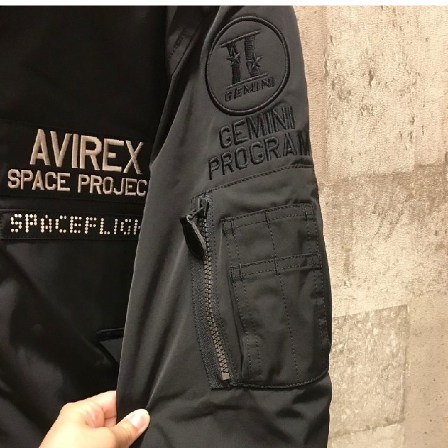 AVIREX(アヴィレックス)のAVIREX【コアラ様専用】  gt-10ブラックXXL  メンズのジャケット/アウター(ミリタリージャケット)の商品写真