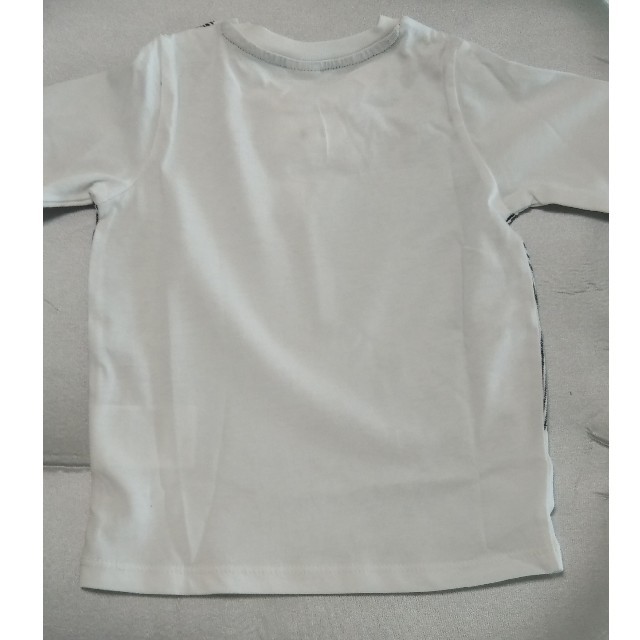 H&M(エイチアンドエム)のH&M　蝶ネクタイ&ベスト風Tシャツ キッズ/ベビー/マタニティのベビー服(~85cm)(Ｔシャツ)の商品写真