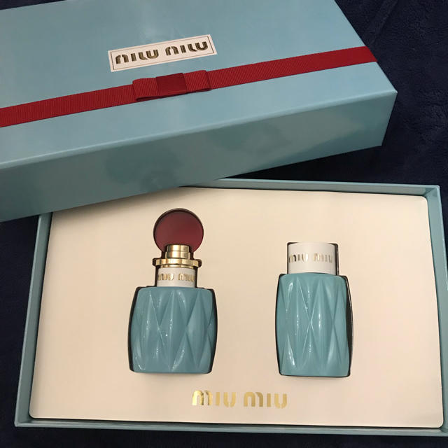 miumiu - miumiu 香水 ボディローション コフレセットの通販 by A.Y.N.｜ミュウミュウならラクマ