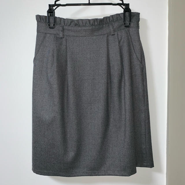 MISCH MASCH(ミッシュマッシュ)のコクーン スカート レディースのスカート(ひざ丈スカート)の商品写真