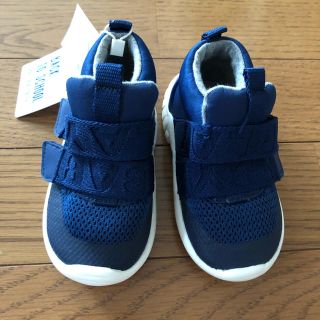 ザラキッズ(ZARA KIDS)の新品未使用 ZARA子供スニーカー(スニーカー)