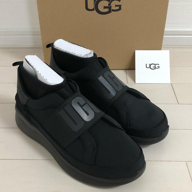 UGG(アグ)の【resouru様専用】24.5 UGG NEUTRA スニーカー ブラック レディースの靴/シューズ(スニーカー)の商品写真