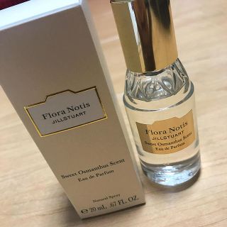 ジルスチュアート(JILLSTUART)のFlora Notis JILL STUART オスマンサスパルファン(香水(女性用))