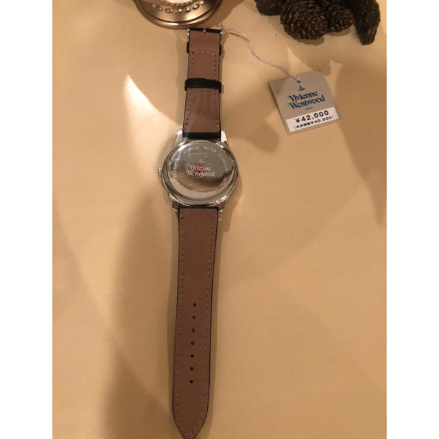 Vivienne Westwood(ヴィヴィアンウエストウッド)のヴィヴィアン時計 新品 定価4万2千円 メンズの時計(腕時計(アナログ))の商品写真