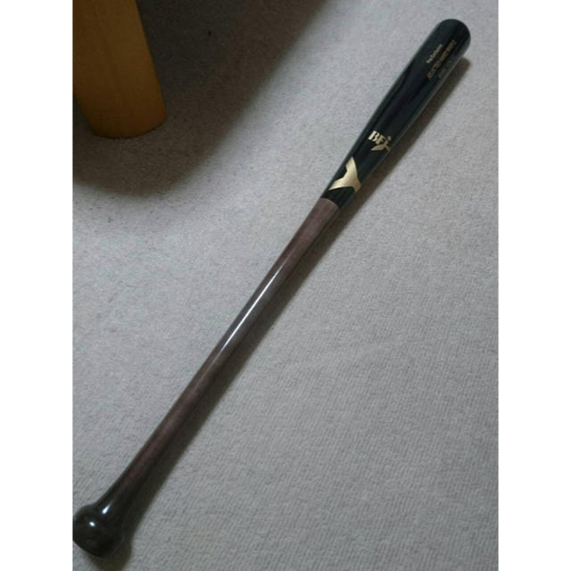 ヤナセ 硬式用木製バット スポーツ/アウトドアの野球(バット)の商品写真