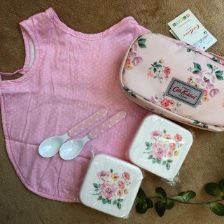 キャスキッドソン(Cath Kidston)の更に値下げ！キャスキッドソン  ランチポーチ ☆新品未使用☆(お食事エプロン)