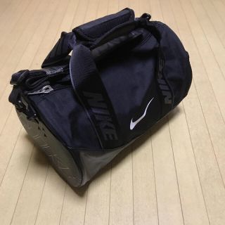 ナイキ(NIKE)のNIKE ミニボストンバッグ(ボストンバッグ)