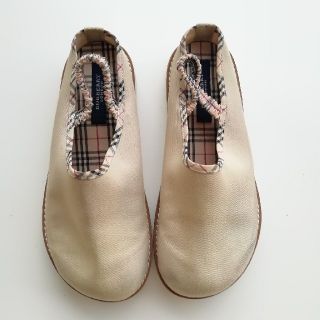 バーバリー(BURBERRY)のBURBERRY スリッポン(スリッポン)