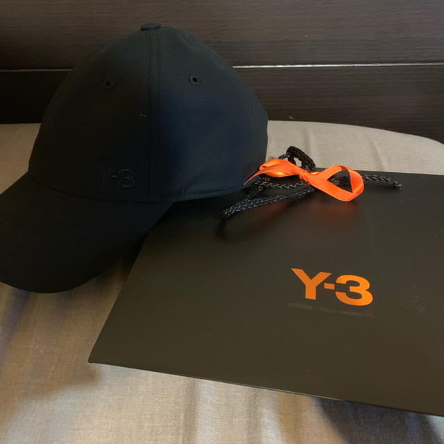 Y-3(ワイスリー)のy-3 Yohji Yamamoto キャップ メンズの帽子(キャップ)の商品写真