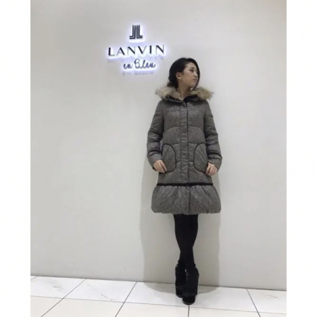 LANVIN en Bleu(ランバンオンブルー)の♡安室奈美恵♡ランバン グレー(柄プリント) 同型同色 レディースのジャケット/アウター(ダウンジャケット)の商品写真