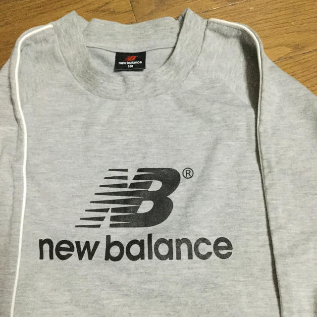 New Balance(ニューバランス)のnew balance 長袖シャツ 150 キッズ/ベビー/マタニティのキッズ服男の子用(90cm~)(Tシャツ/カットソー)の商品写真