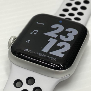 アップル(Apple)のApple Watch Series 4 Nike+ 40mm GPSモデル (腕時計(デジタル))