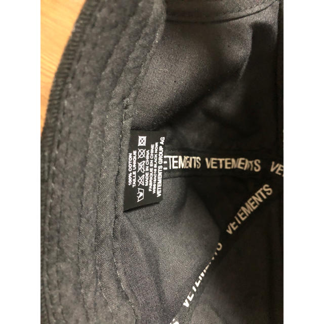 Balenciaga(バレンシアガ)のvetements  キャップ メンズの帽子(キャップ)の商品写真