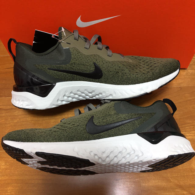 NIKE REACT LIVE 'SEQUOIA' SEQUOIA BLACK MEDIUM OLIVE RATTAN 】 リアクト 黒色  ブラック オリーブ スニーカー メンズ ナイキ スニーカー