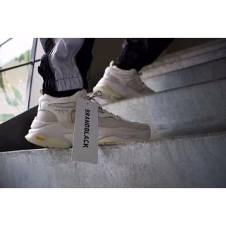 バレンシアガ(Balenciaga)のBRANDBLACK SAGA WHITE(スニーカー)