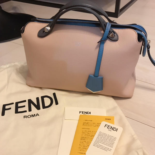 FENDI(フェンディ)のFENDI バイザウェイ スモール レディースのバッグ(ハンドバッグ)の商品写真