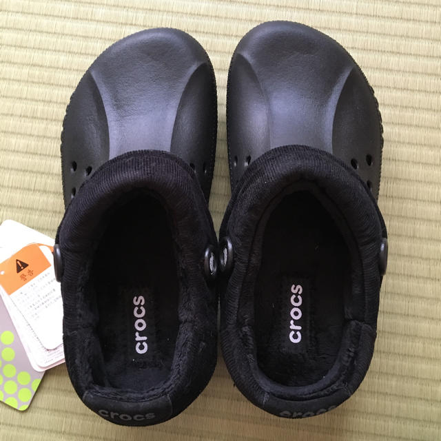 crocs(クロックス)の新品未使用 クロックス ブリッツェン M6W8 黒 レディースの靴/シューズ(サンダル)の商品写真