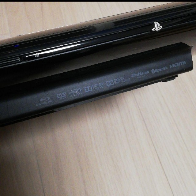 PlayStation3(プレイステーション3)のプレステ3　(CECH-4000B） エンタメ/ホビーのゲームソフト/ゲーム機本体(家庭用ゲーム機本体)の商品写真